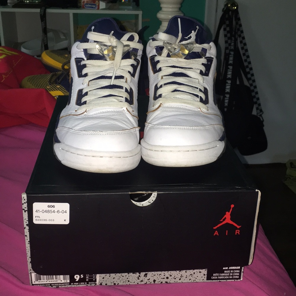Air Jordan retro 5 low top in great condition